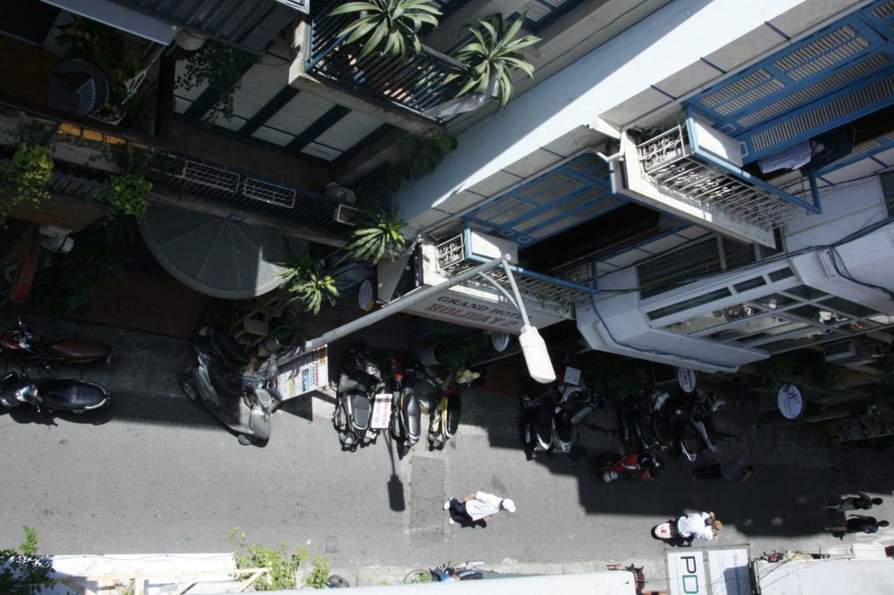 Hanoi Massive Hostel Exterior photo